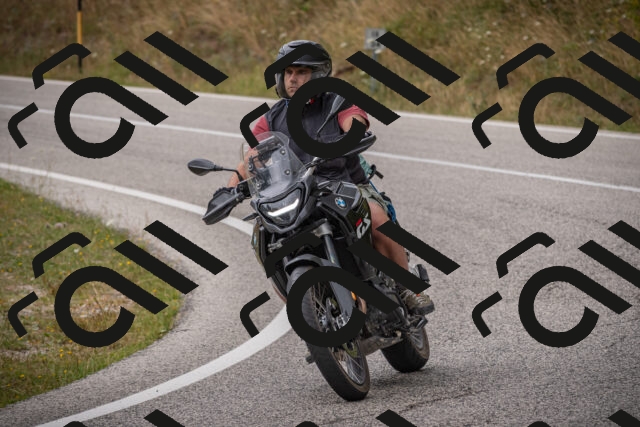 20250726115731-_5000674_am_