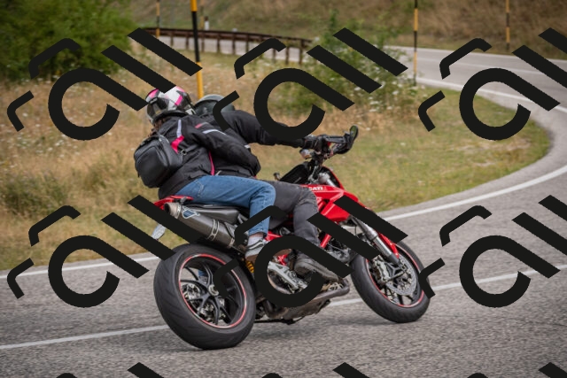 20250726121100-_5000701_am_