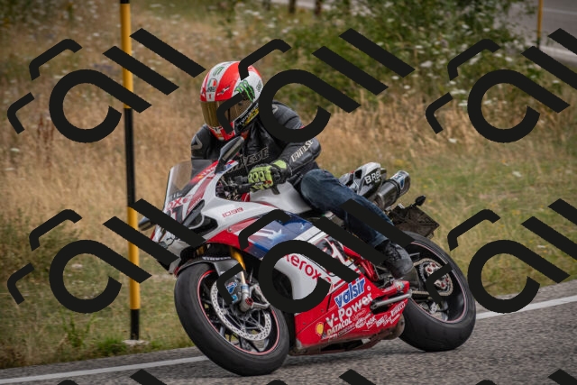 20250726121322-_5000702_am_