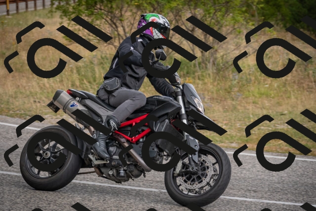 20250726121540-_5000718_am_