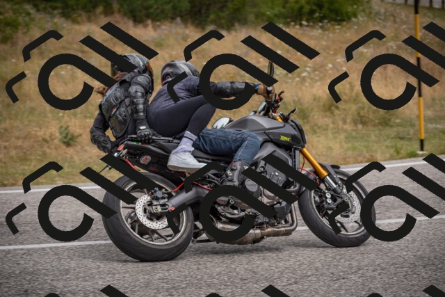 20250726122208-_5000754_am_