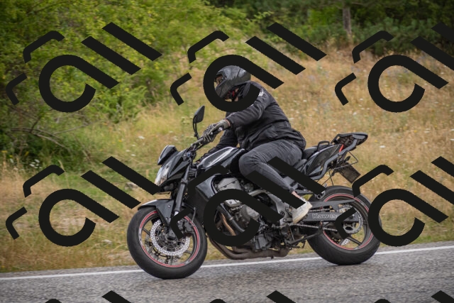 20250726122708-_5000775_am_