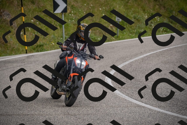 20250726122746-_5000784_am_