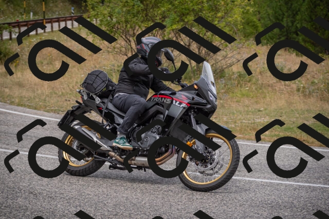 20250726123611-_5000824_am_