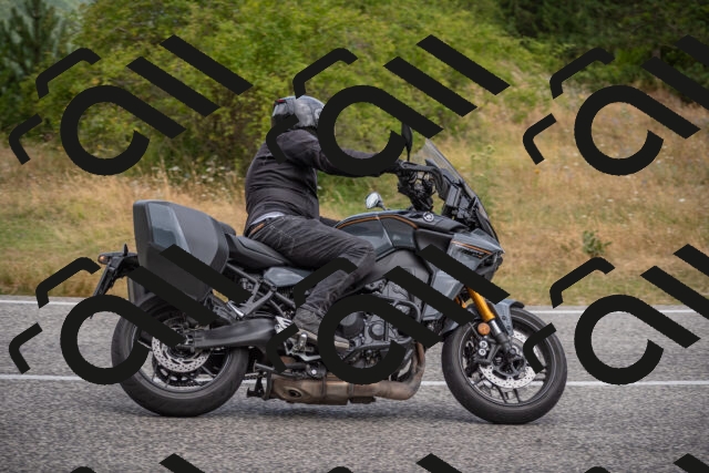 20250726123816-_5000834_am_