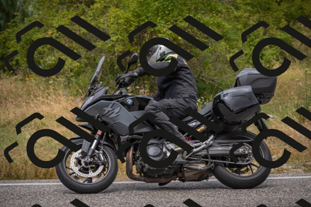 20250726124136-_5000844_am_