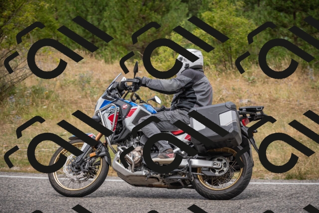 20250726124147-_5000862_am_