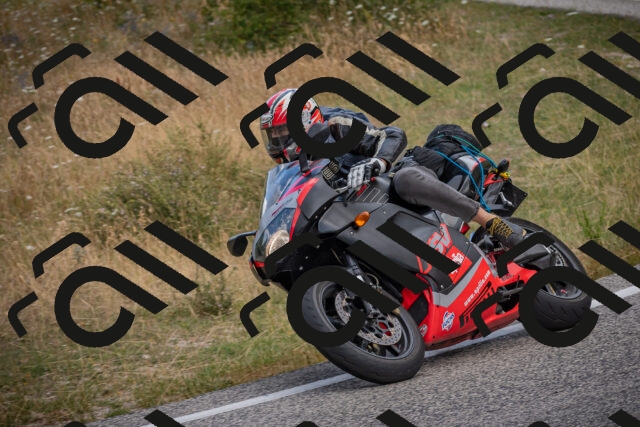 20250726124835-_5000886_am_