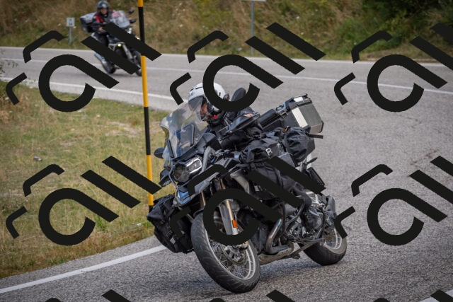 20250726124839-_5000891_am_