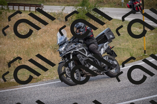 20250726124842-_5000897_am_