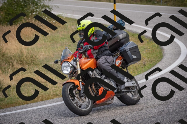 20250726124843-_5000899_am_