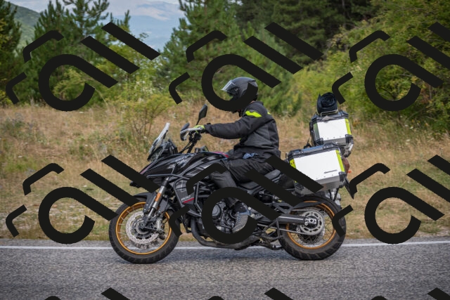 20250726124858-_5000923_am_