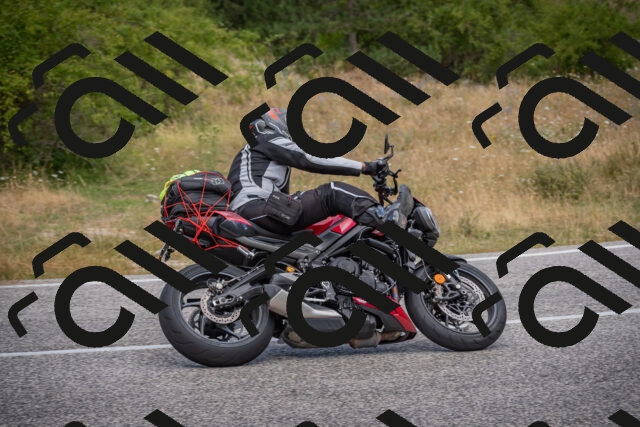 20250726125200-_5000939_am_