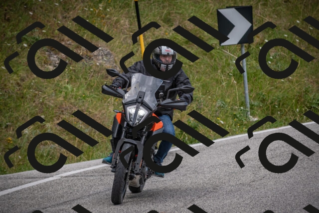 20250726125233-_5000941_am_