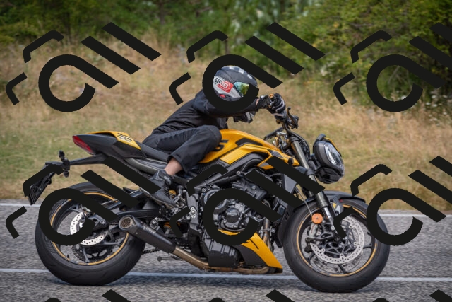 20250726125409-_5000949_am_