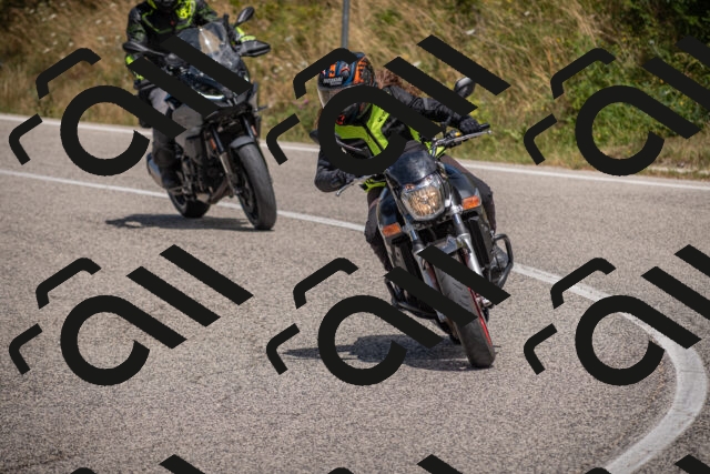 20250726125602-_5000953_am_