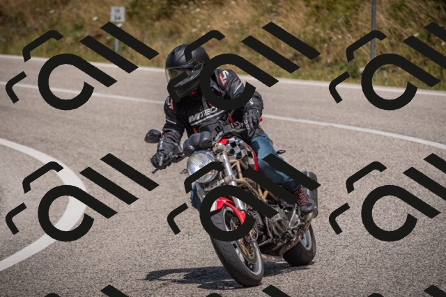 20250726125652-_5000971_am_