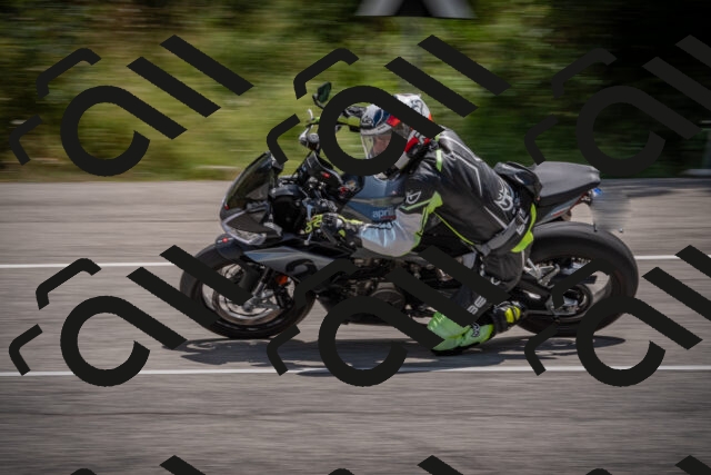 20250726125954-_5000986_am_