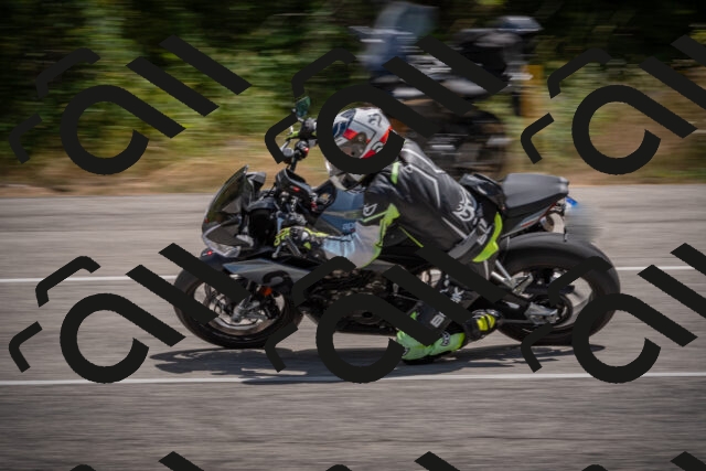 20250726125954-_5000987_am_