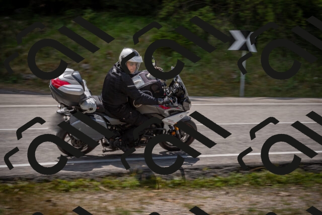 20250726130016-_5000998_am_