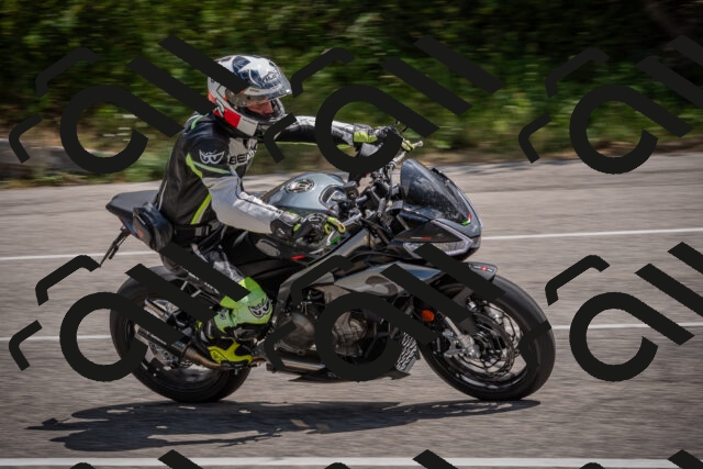 20250726130032-_5001001_am_