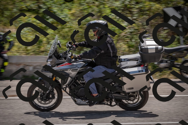 20250726130136-_5001013_am_