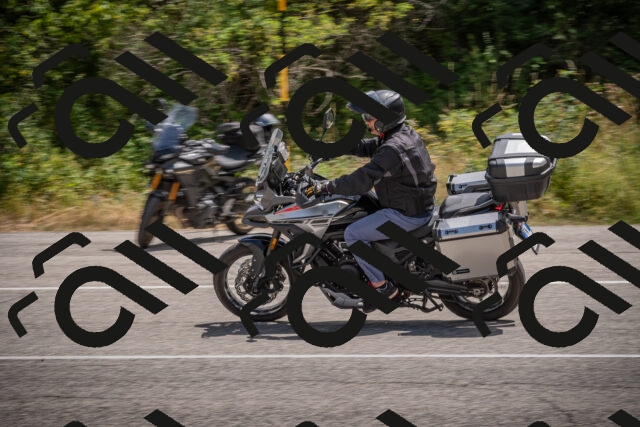 20250726130137-_5001015_am_