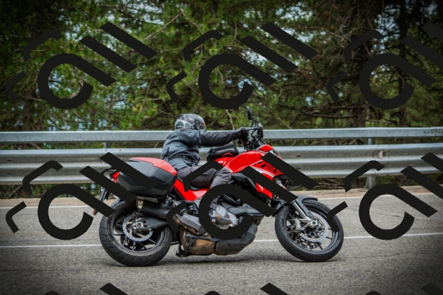 202507261043-DSC07870_c1_