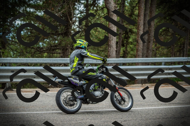 202507261049-DSC07886_c1_