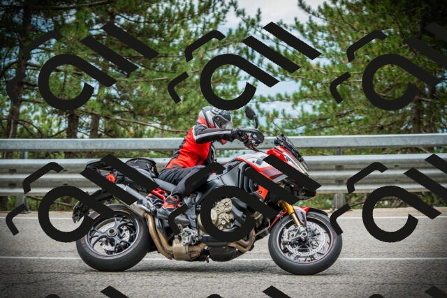 202507261104-DSC07941_c1_