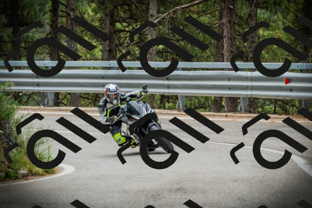 202507261105-DSC07948_c1_