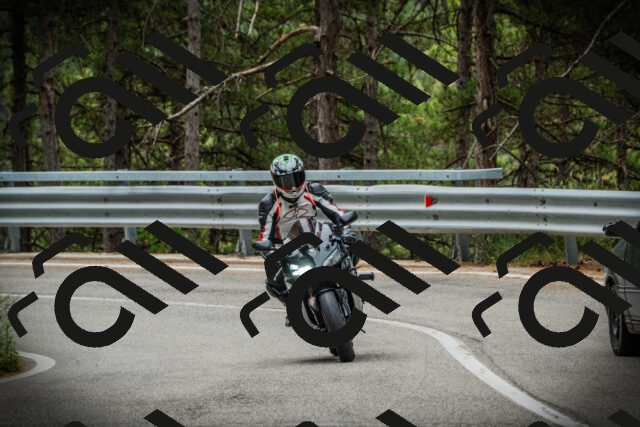 202507261118-DSC07968_c1_