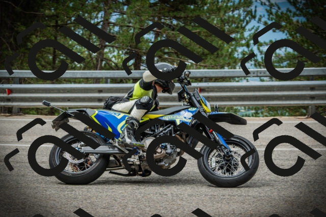 202507261128-DSC08065_c1_