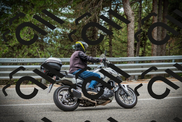 202507261147-DSC08142_c1_