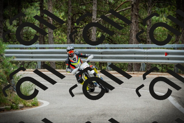 202507261151-DSC08148_c1_