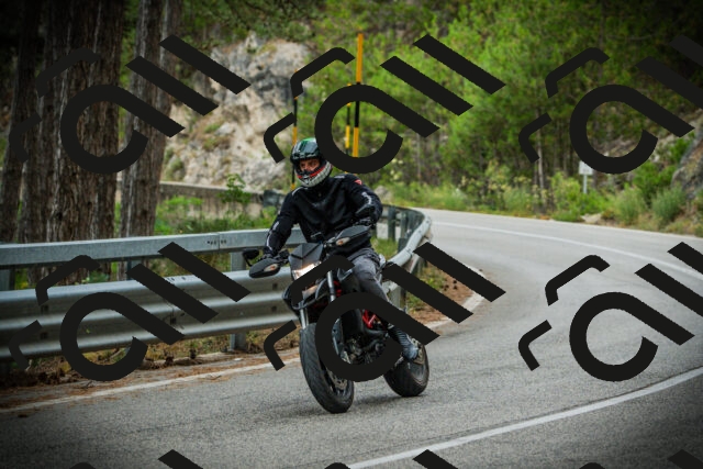 202507261207-DSC08245_c1_