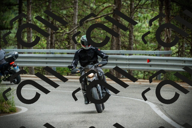 202507261209-DSC08262_c1_