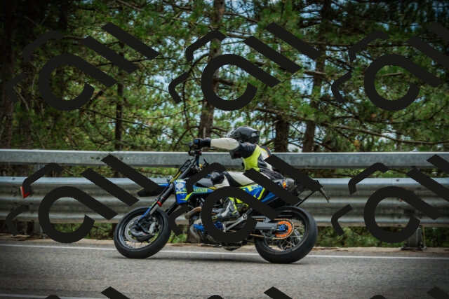 202507261210-DSC08289_c1_