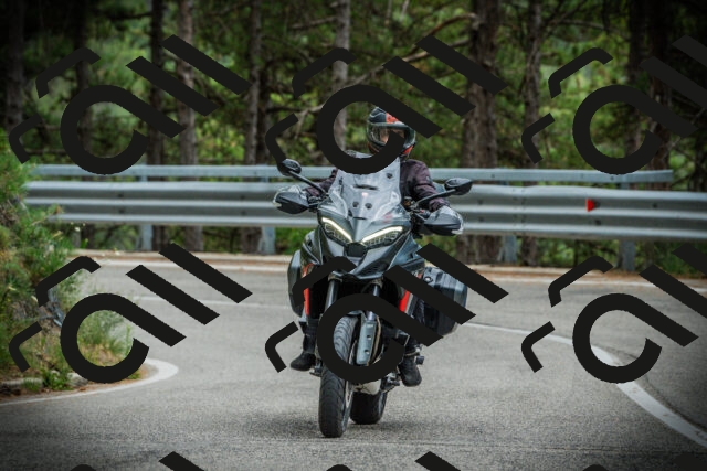 202507261222-DSC08319_c1_