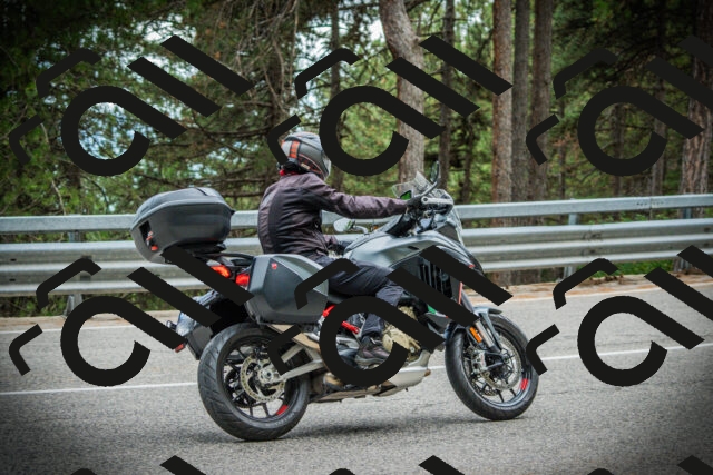 202507261222-DSC08323_c1_