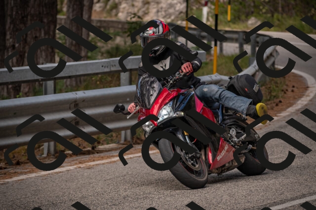 20250727100023-_5001042_am_