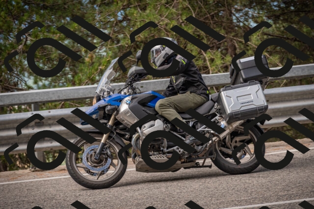 20250727100052-_5001054_am_