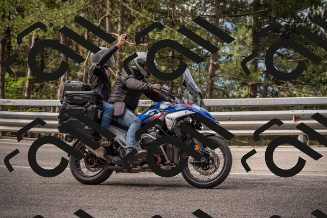 20250727100255-_5001069_am_