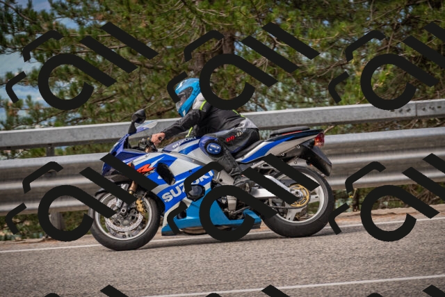 20250727100314-_5001076_am_