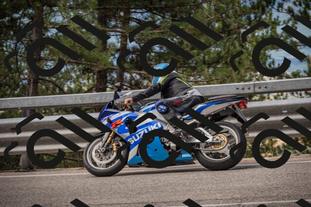 20250727100314-_5001077_am_