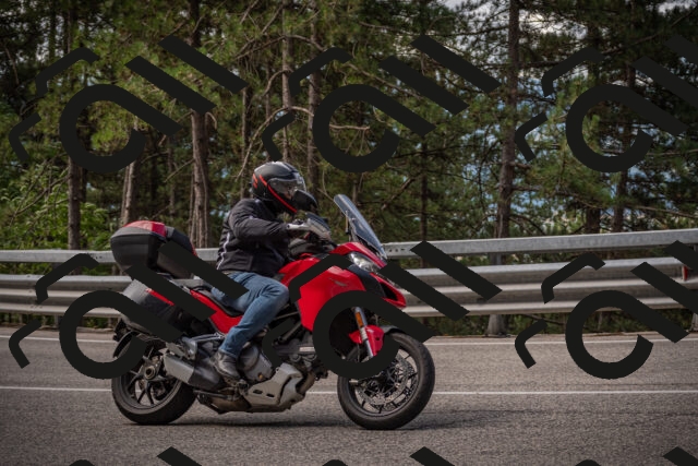 20250727100558-_5001096_am_