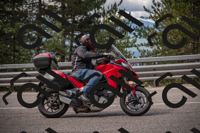 20250727100559-_5001097_am_