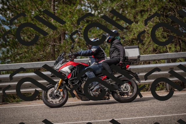 20250727101439-_5001148_am_