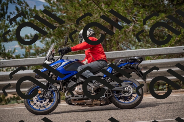 20250727101440-_5001150_am_