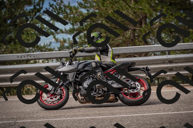 20250727101531-_5001169_am_